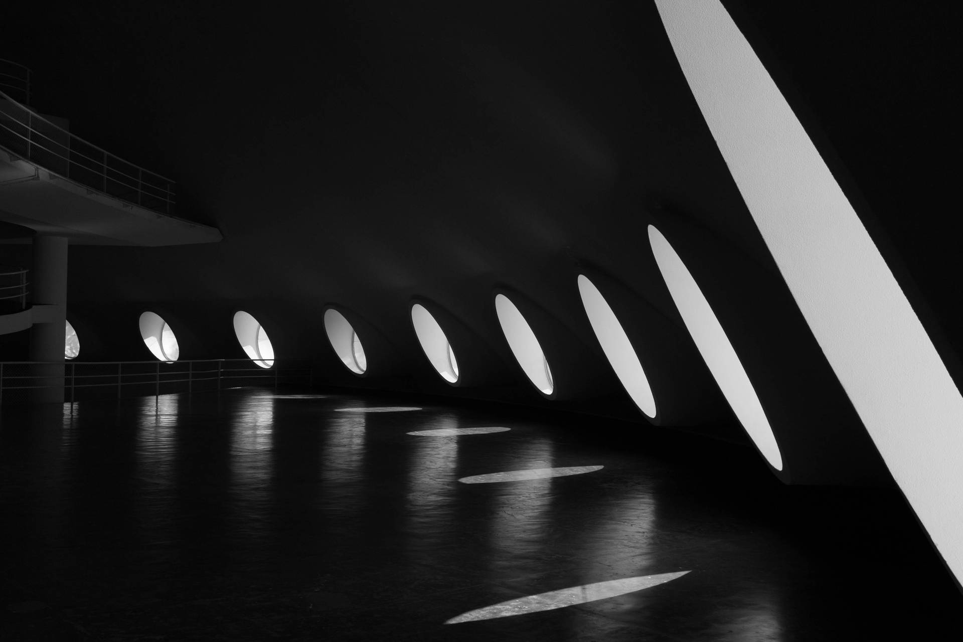 4K Ultra HD Dark 桌布