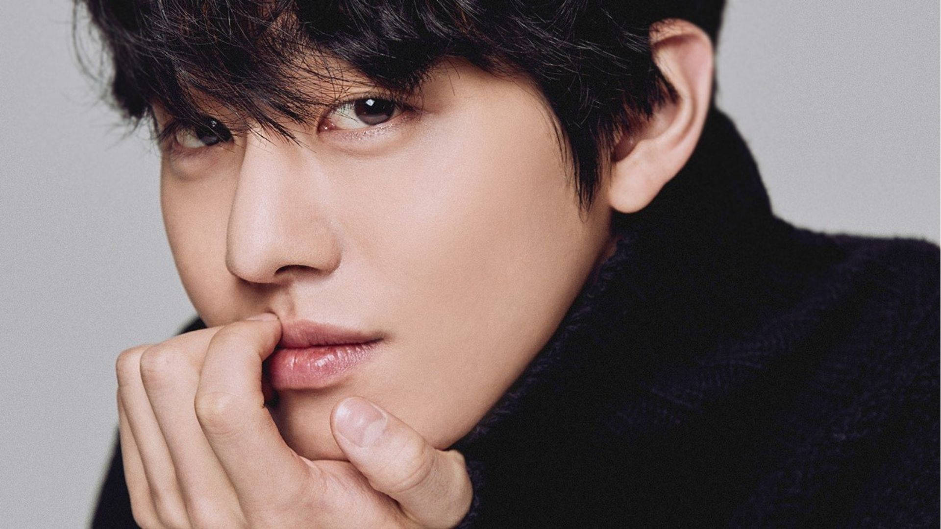 Ahn hyo seop 桌布