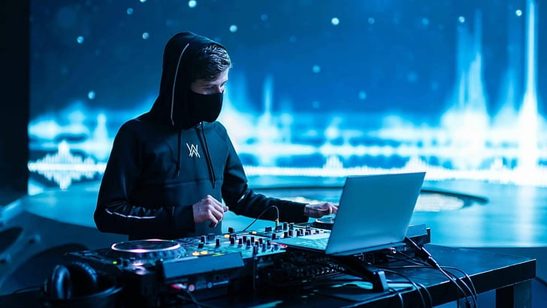 Alan Walker 桌布