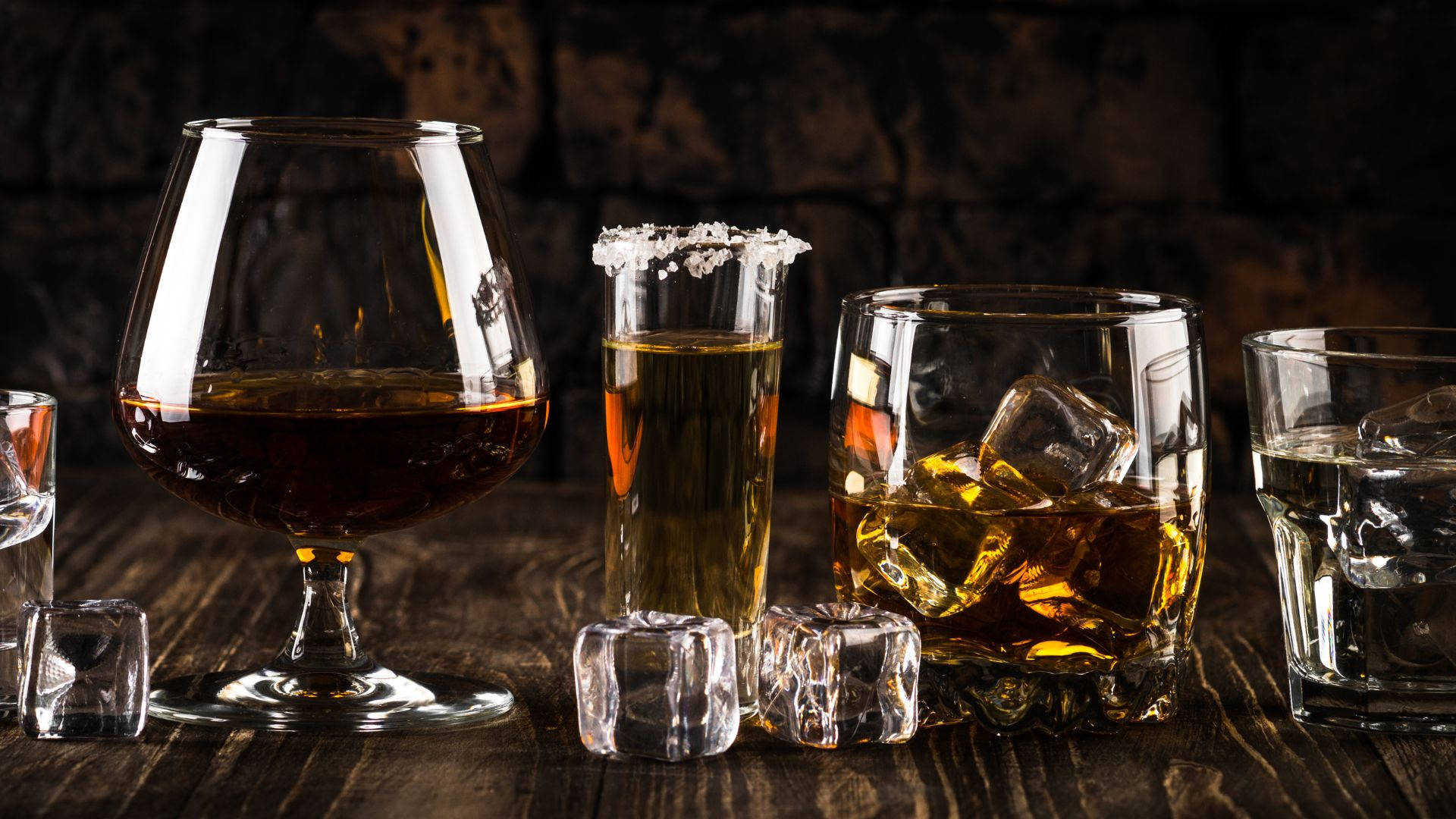 Alcohol 桌布