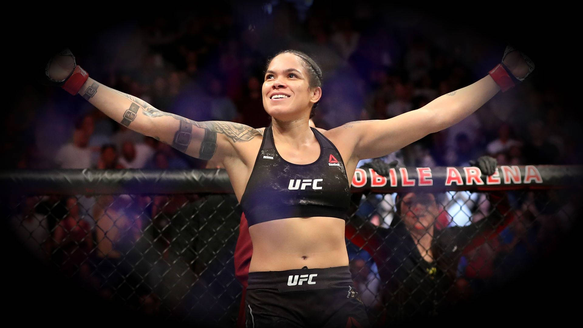 Amanda Nunes 桌布