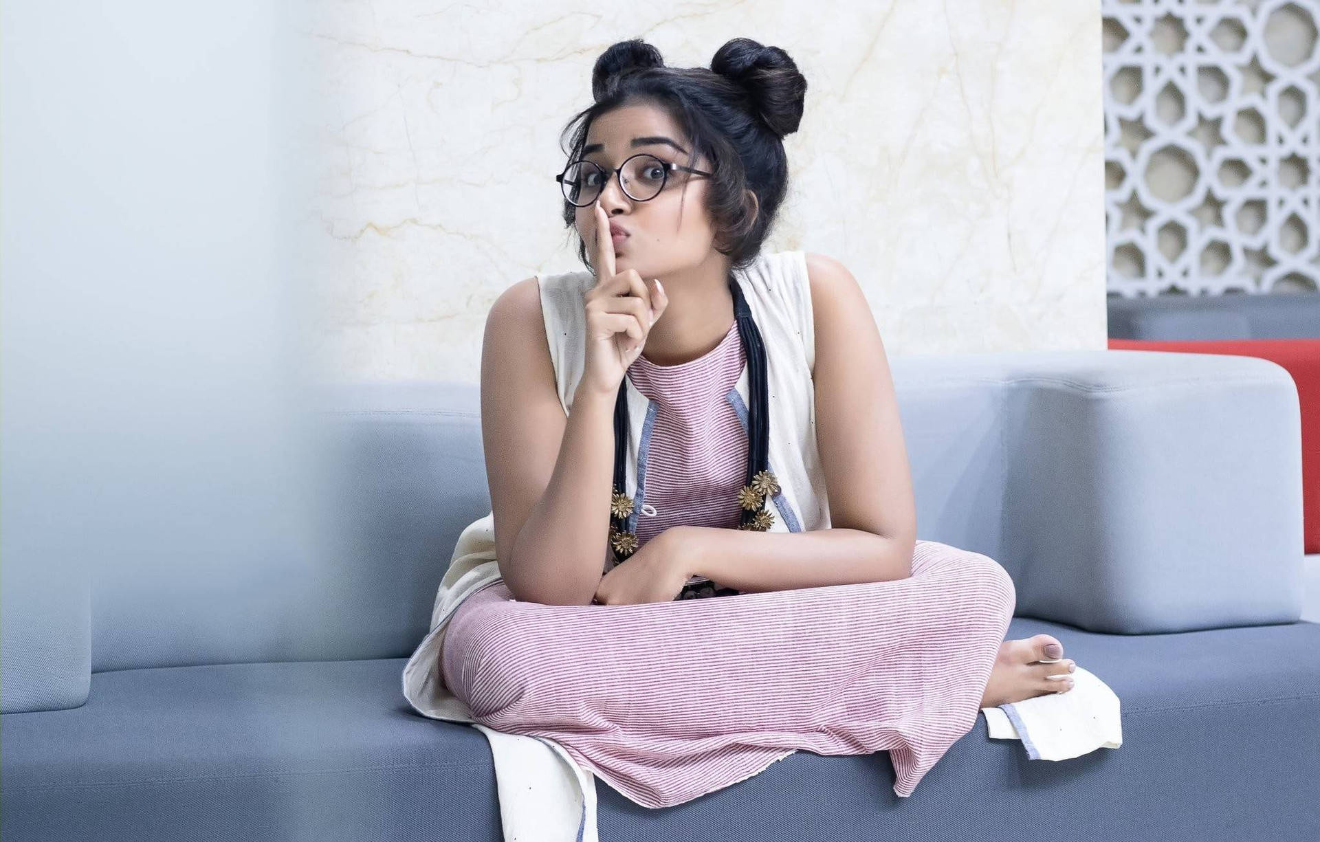 Anupama Parameswaran 桌布