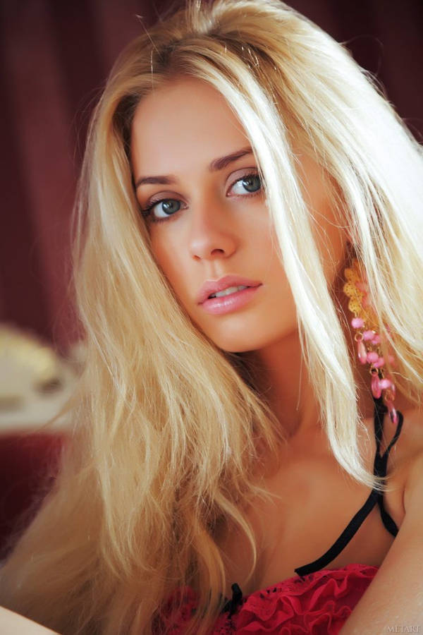 Blonde Woman 桌布