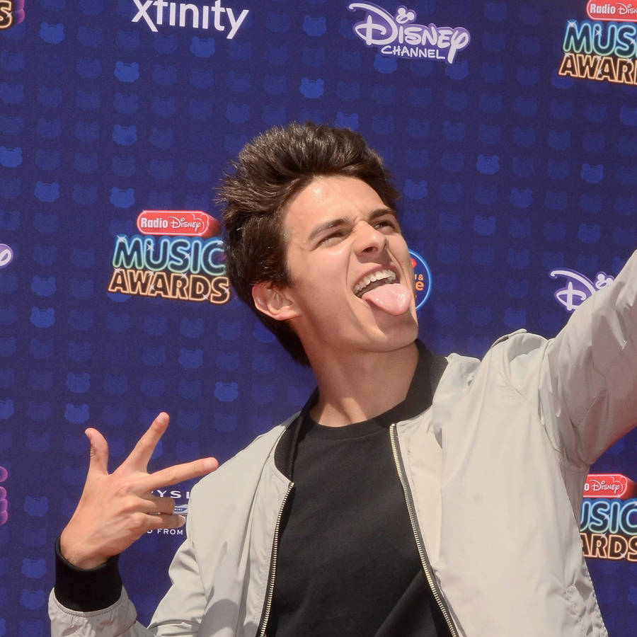 Brent rivera 桌布