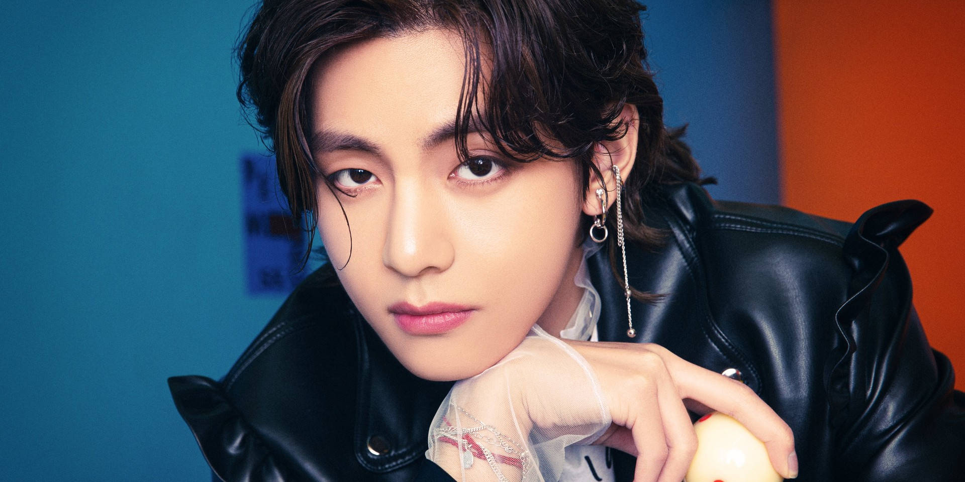 Bts V 桌布