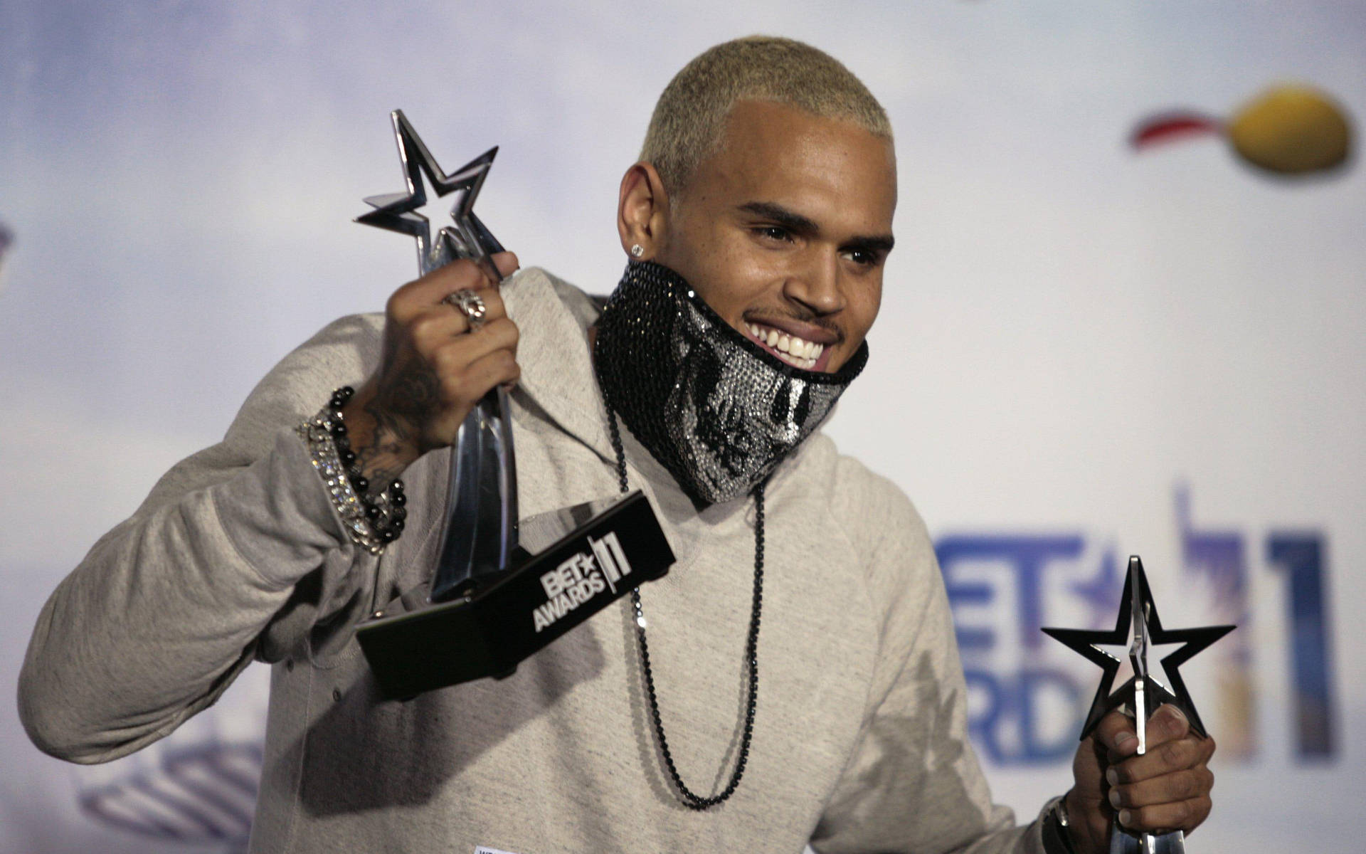 Chris Brown 桌布