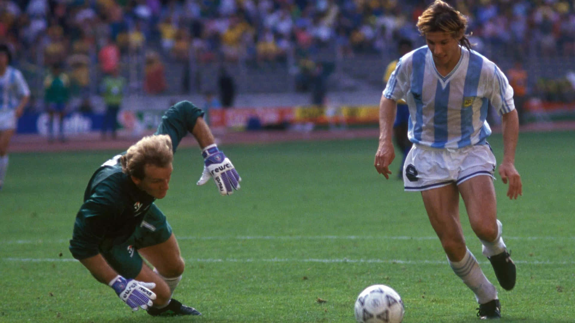 Claudio Caniggia 桌布