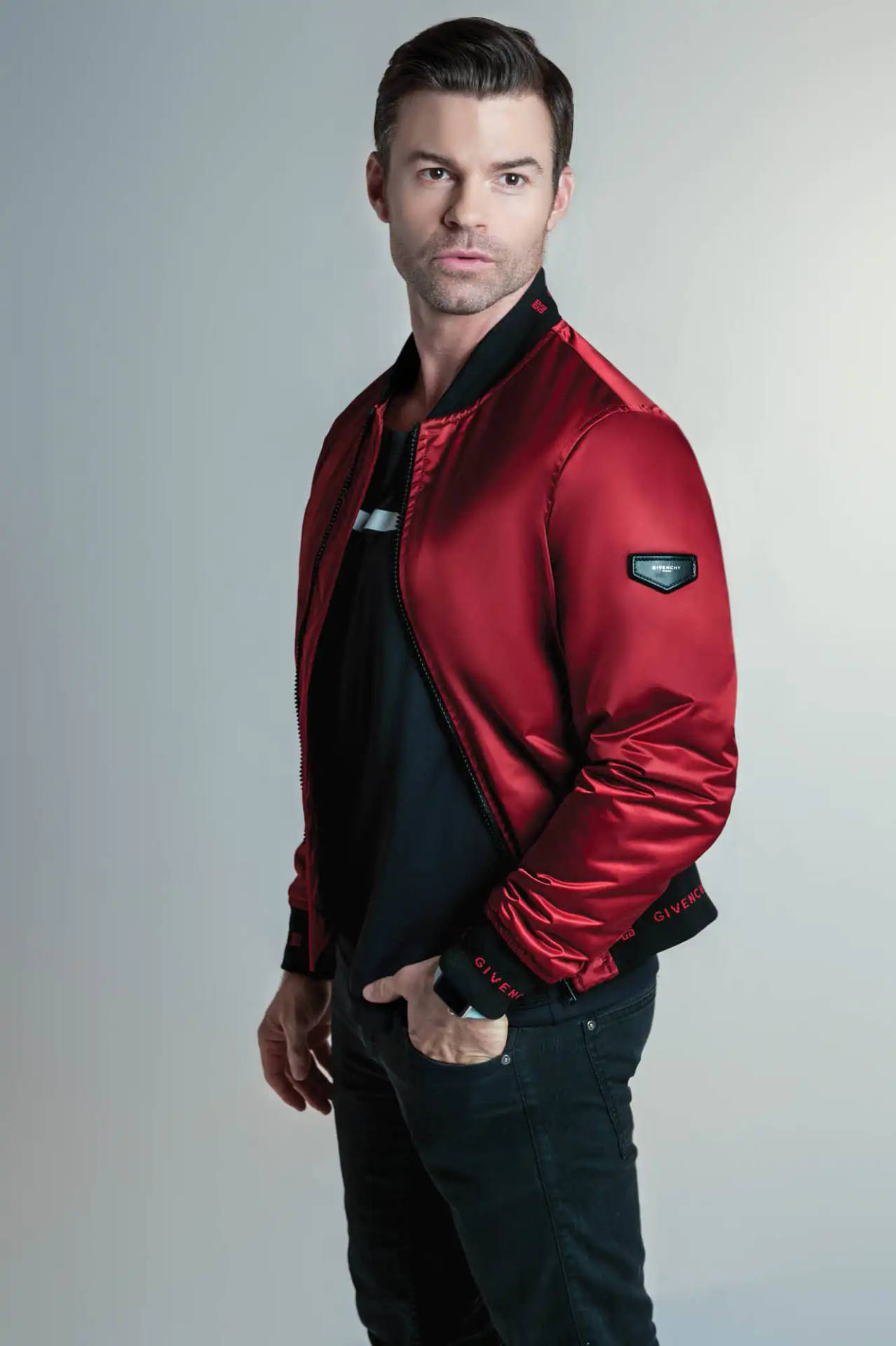 Daniel gillies 桌布
