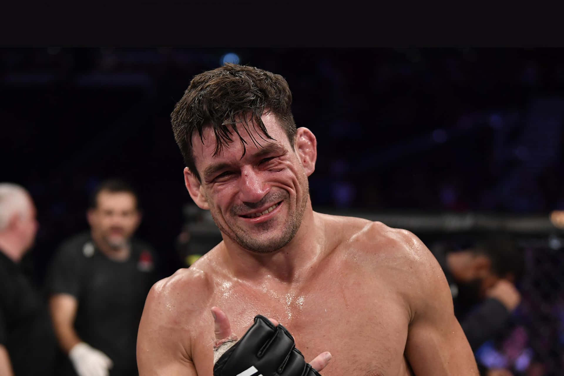 Demian Maia 桌布