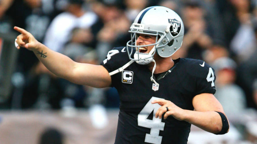 Derek Carr 桌布