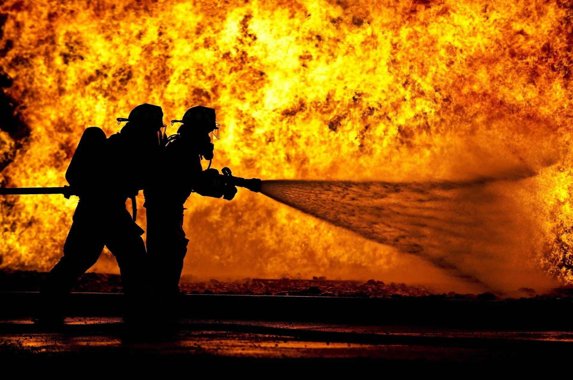 Firefighter 桌布
