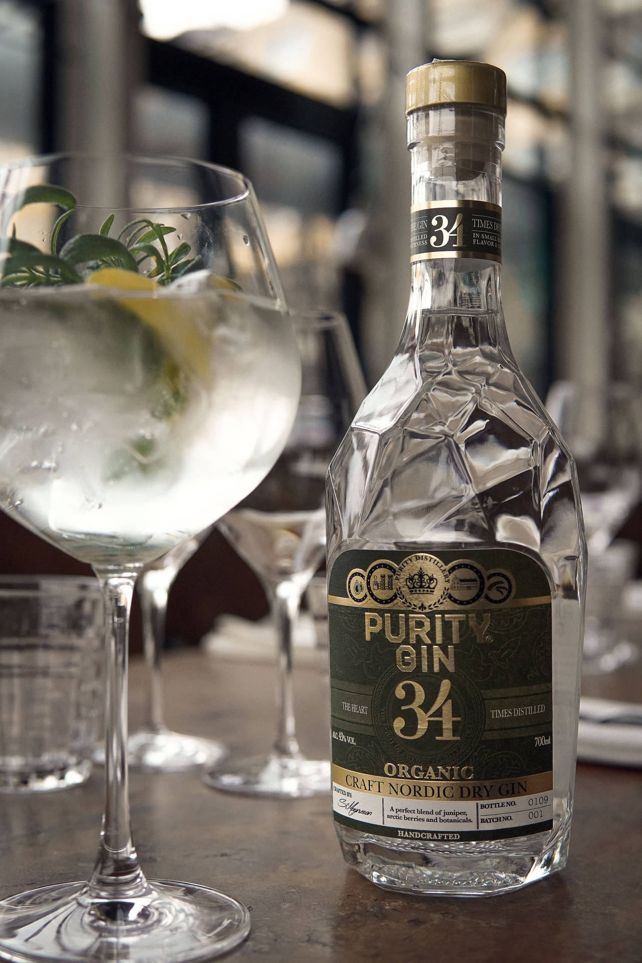 Gin 桌布