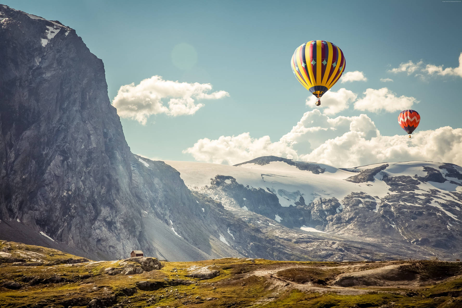 5616x3744 Hot Air Balloons 5K Wallpaper