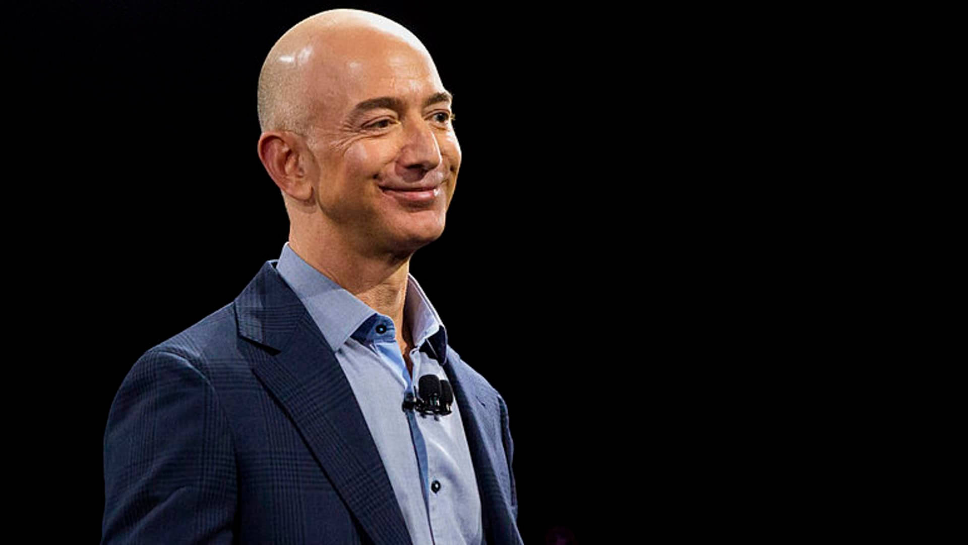 Jeff Bezos 桌布
