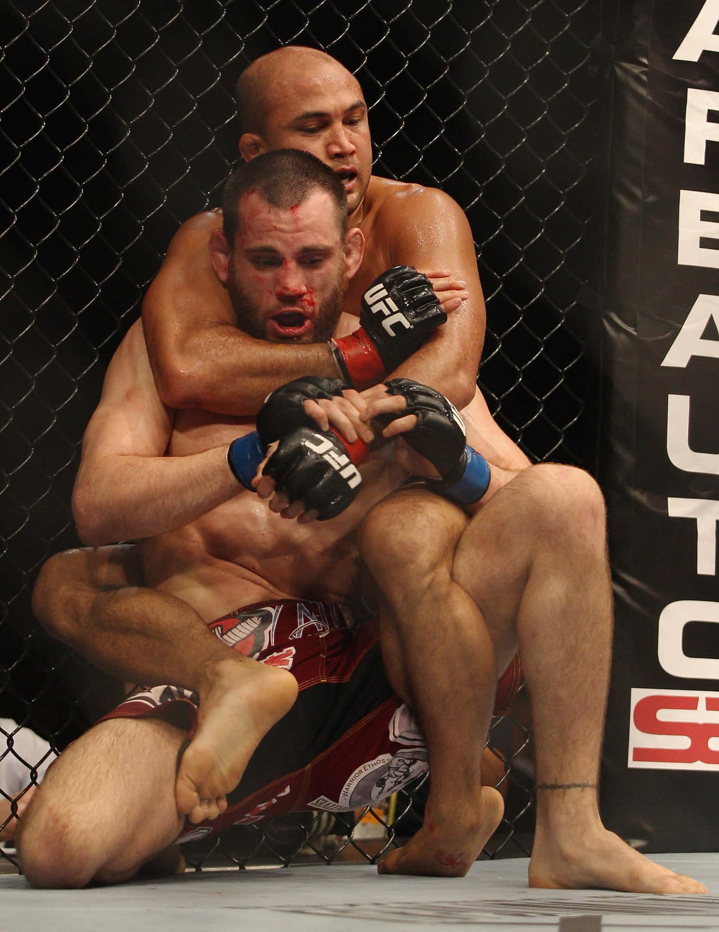 Jon Fitch 桌布