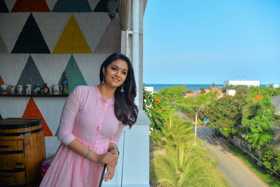 Keerthi Suresh 桌布