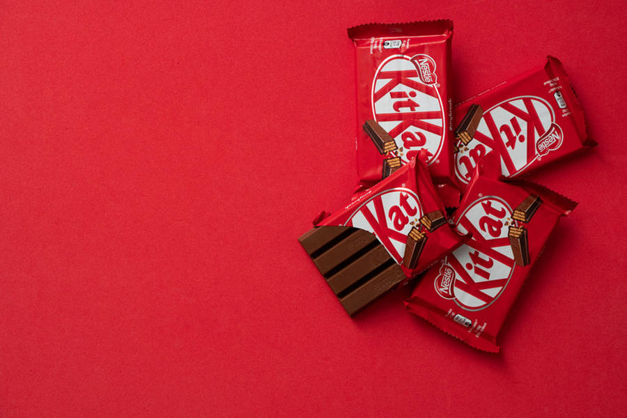Kit Kat 桌布