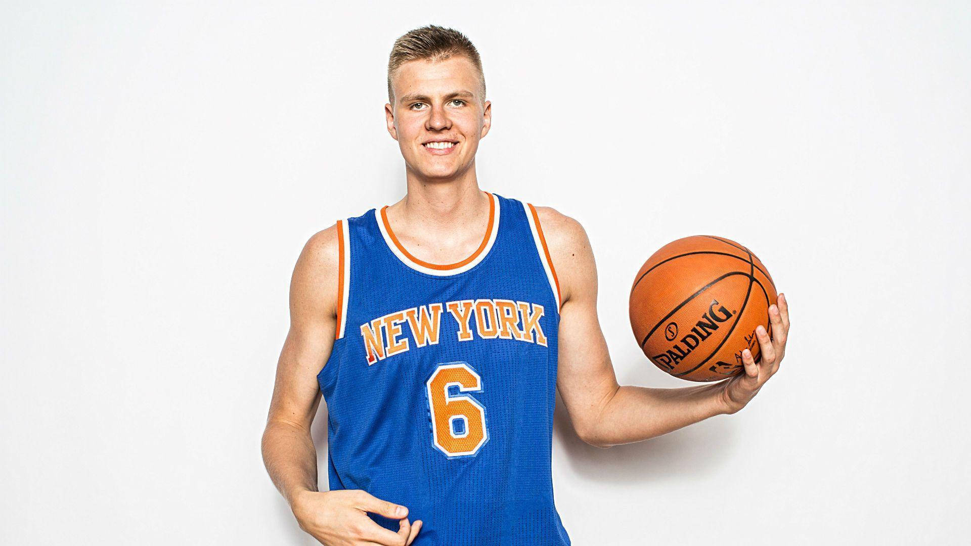 Kristaps porzingis 桌布