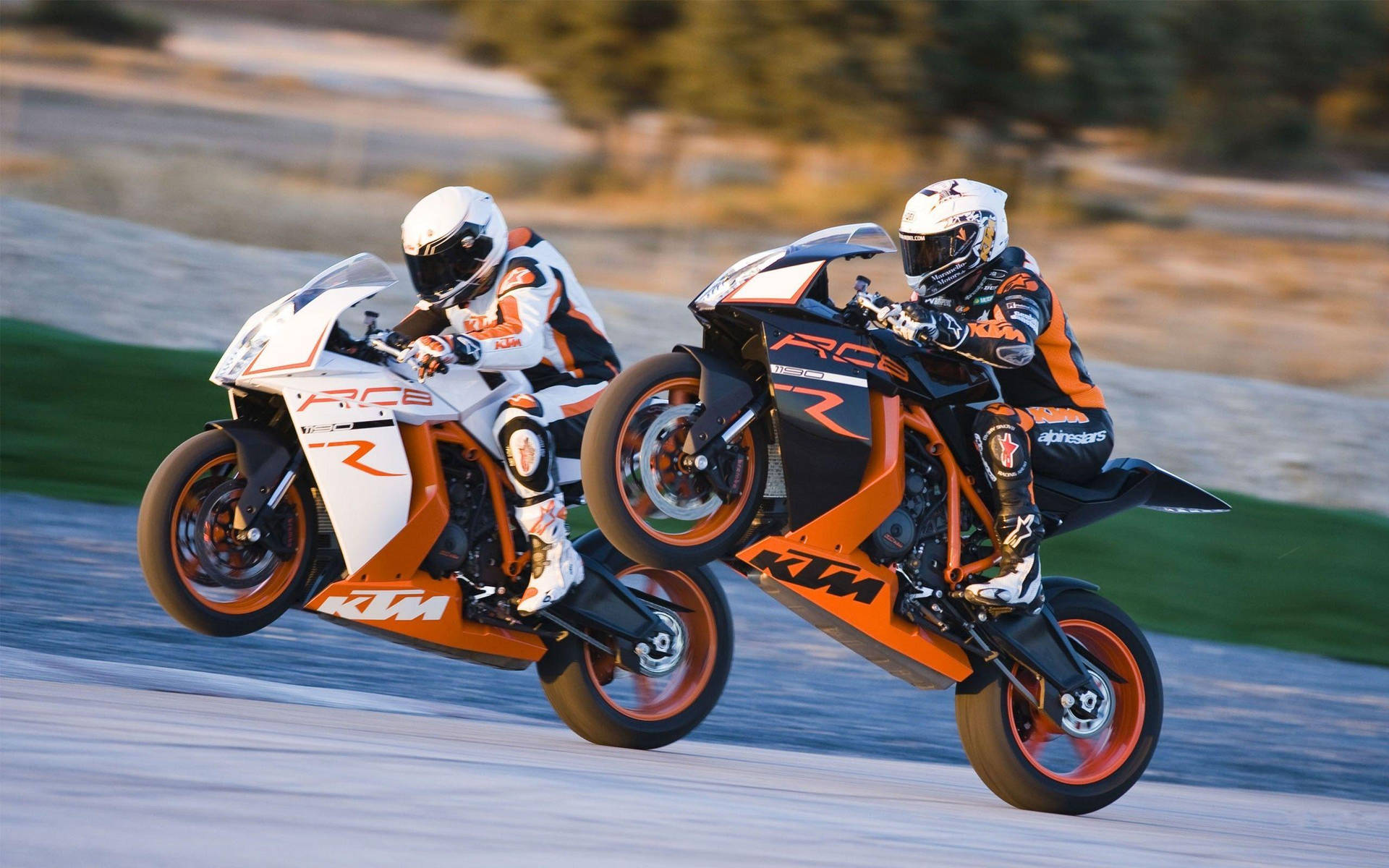 Ktm Bikes 桌布