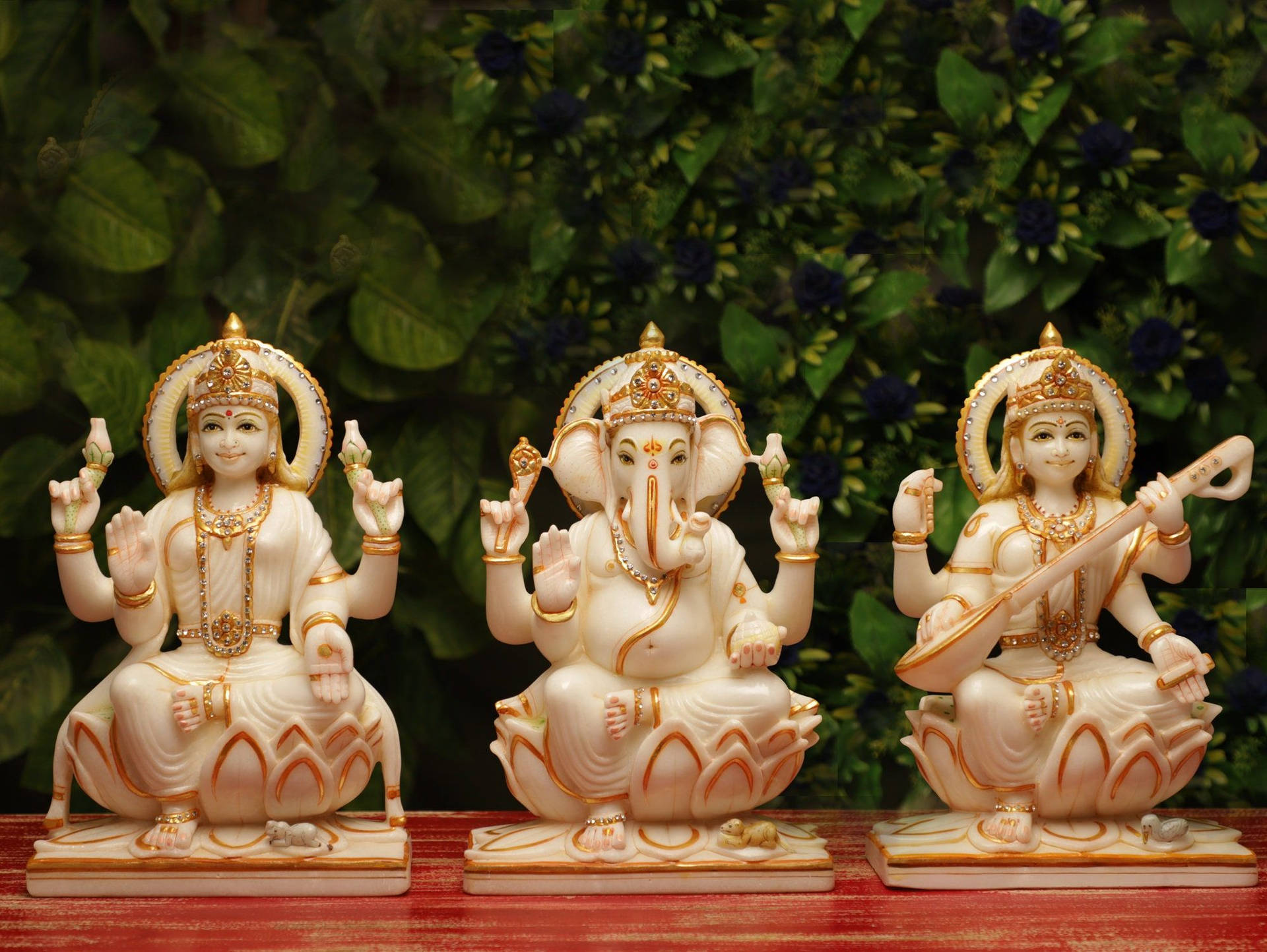 Laxmi Ganesh Saraswati 桌布
