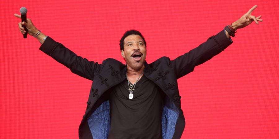 Lionel Richie 桌布