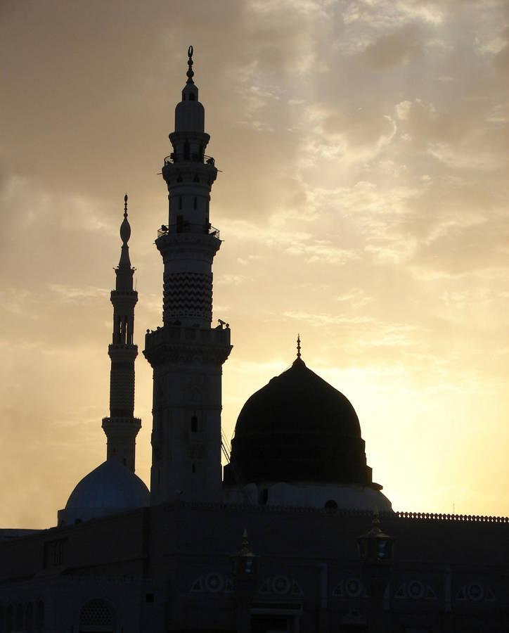 Madina Sharif 桌布