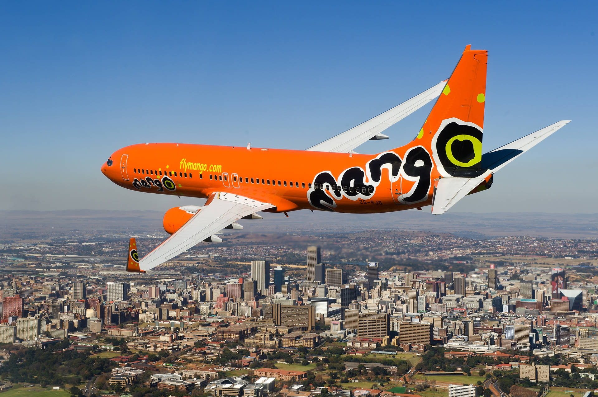 Mango Airlines 桌布