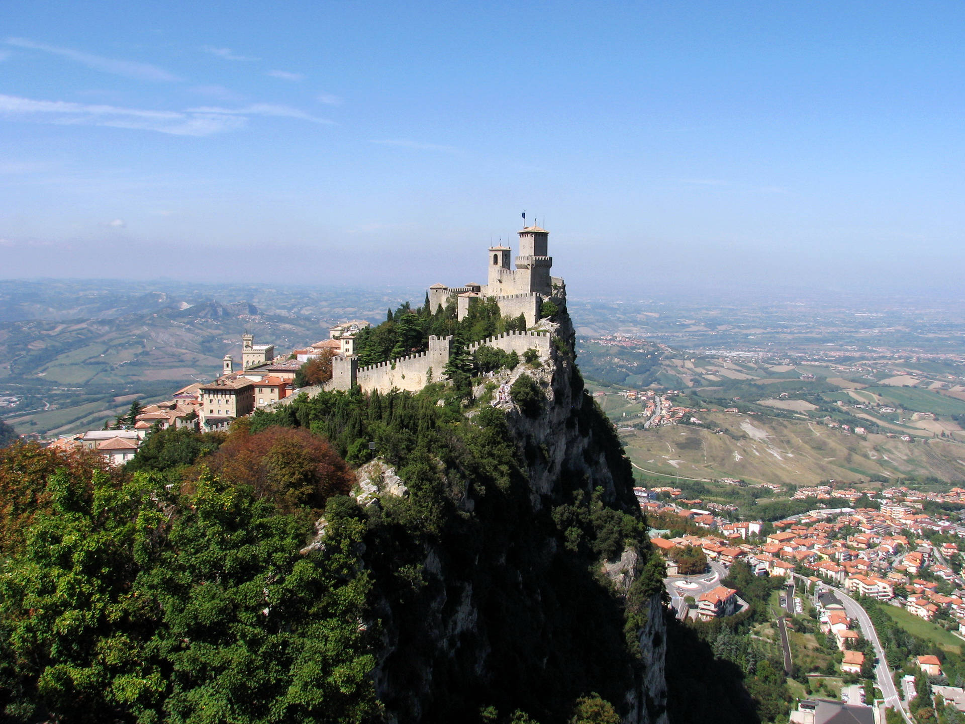 Man Made Fortress of Guaita Castles Landscape Mountain Cliff Town Panorama San Marino Castle HD Wallpaper | Background Image