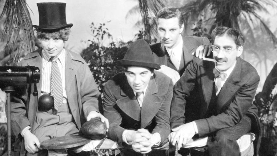 Marx Brothers 桌布