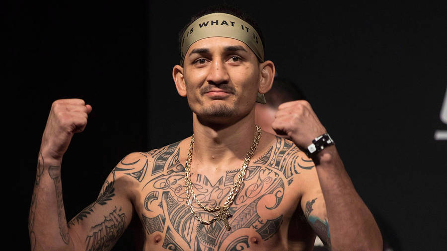 Max Holloway 桌布