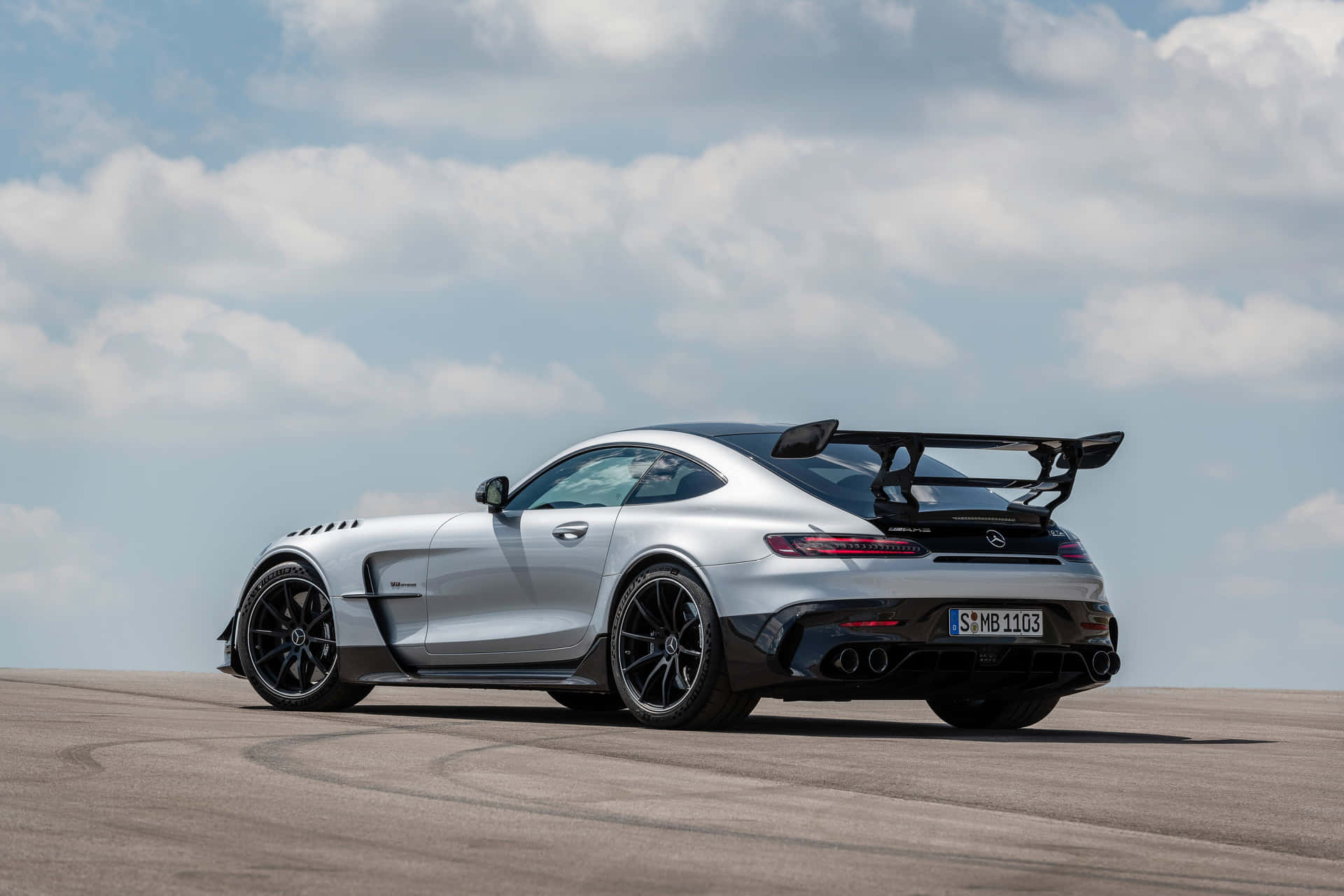 Mercedes Gts 桌布