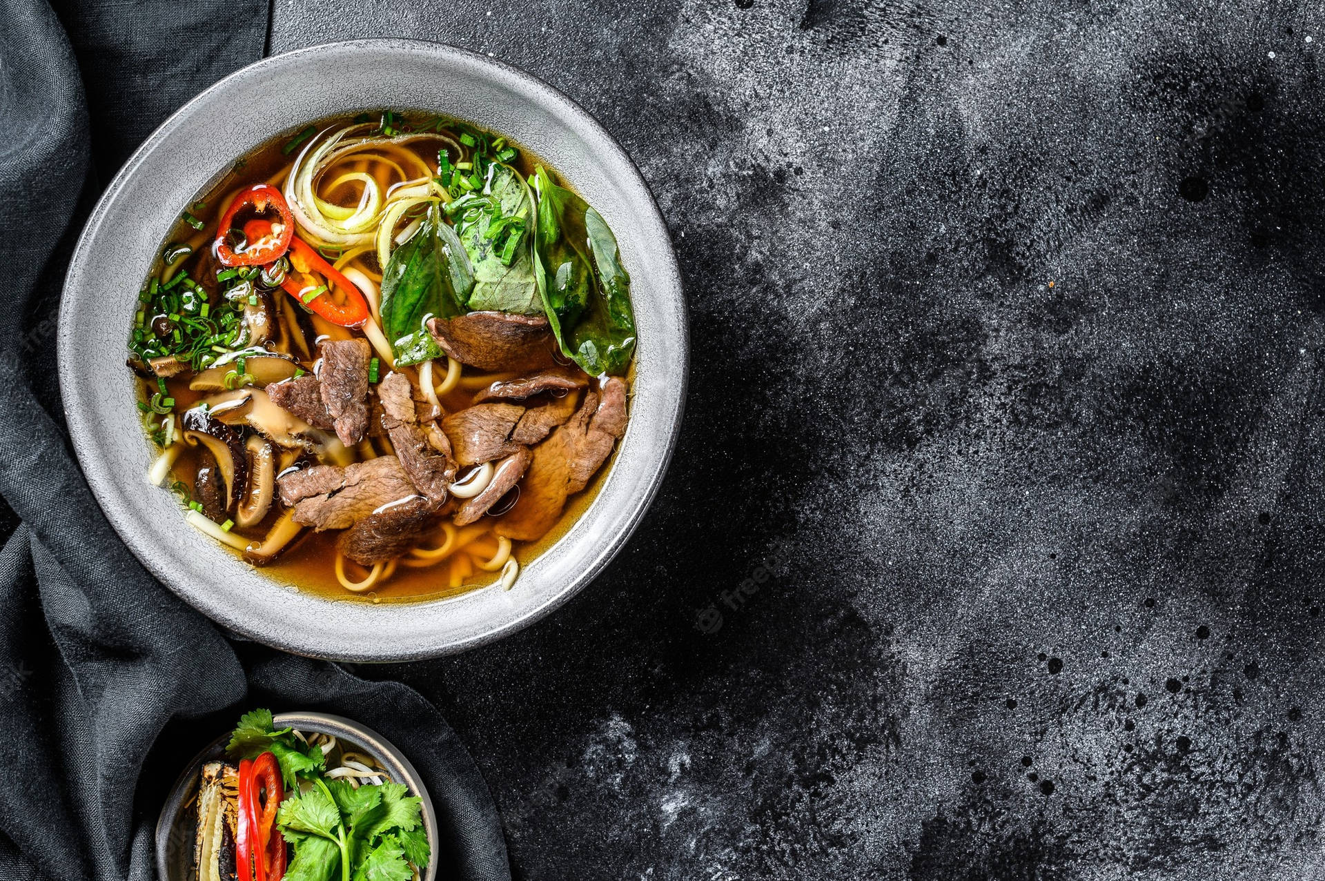 Pho 桌布