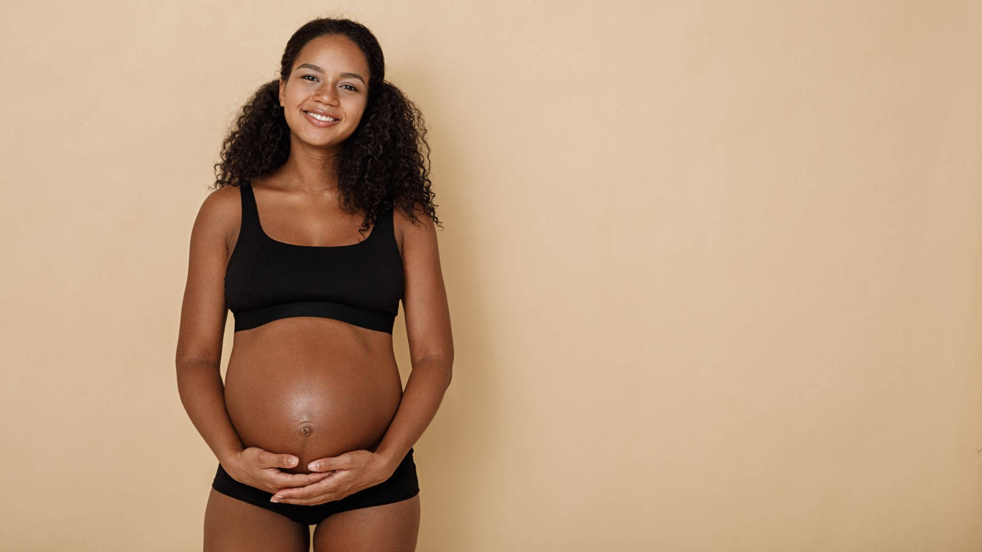 Pregnancy 桌布