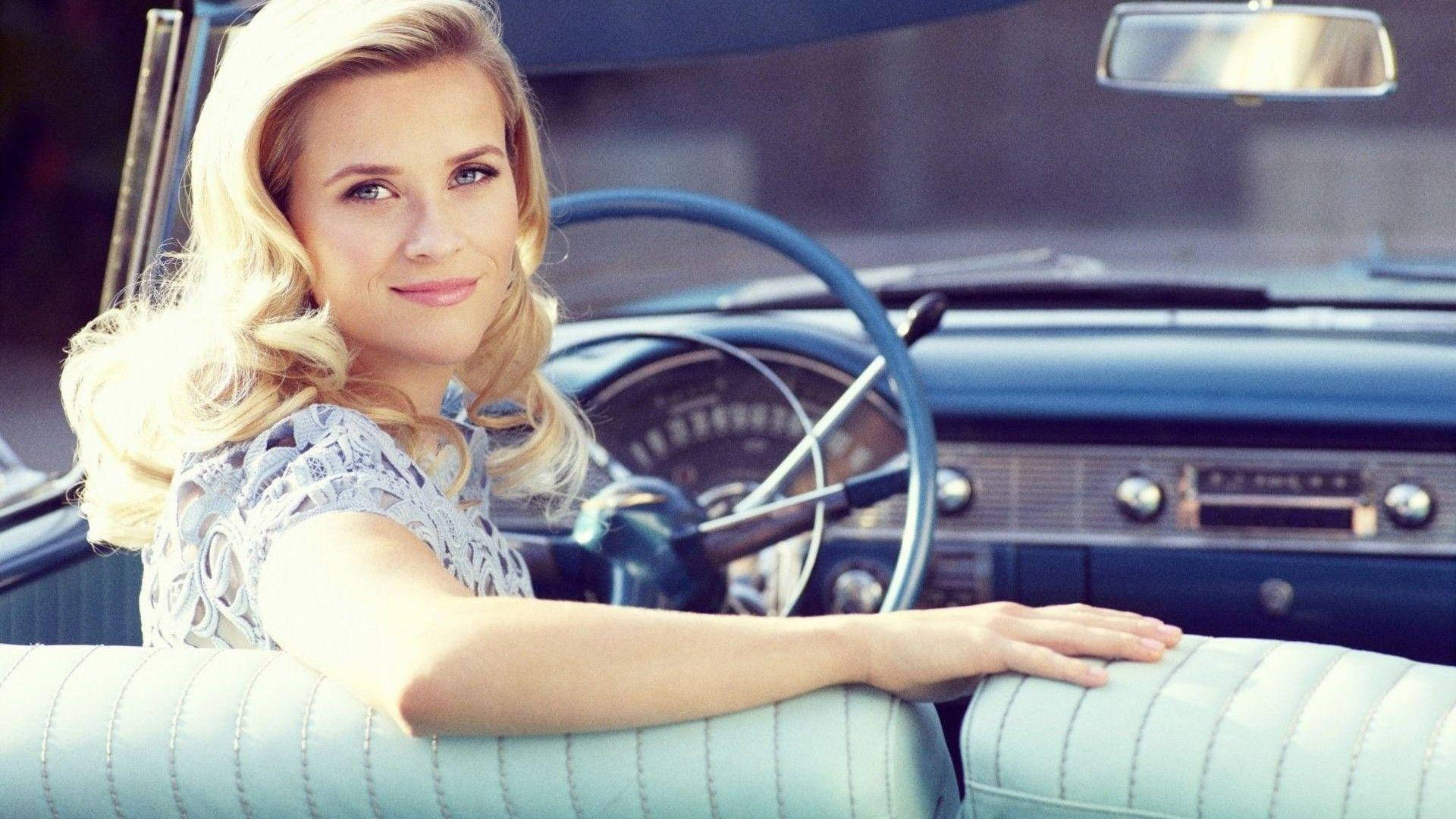 Reese witherspoon 桌布