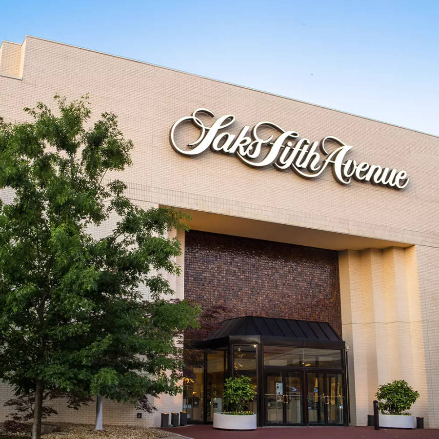 Saks Fifth Avenue 桌布