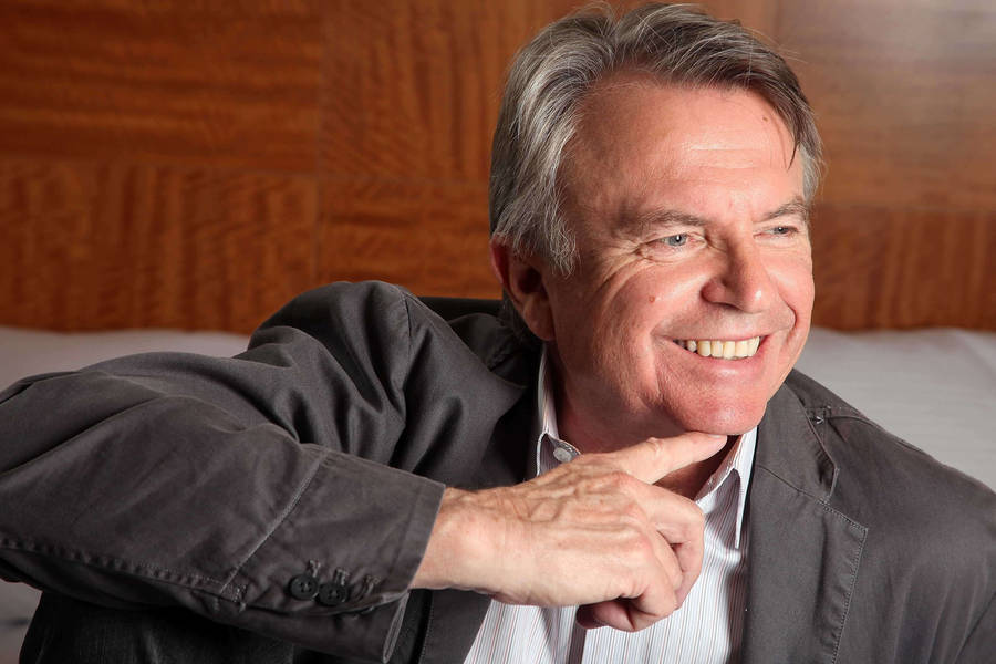 Sam Neill 桌布
