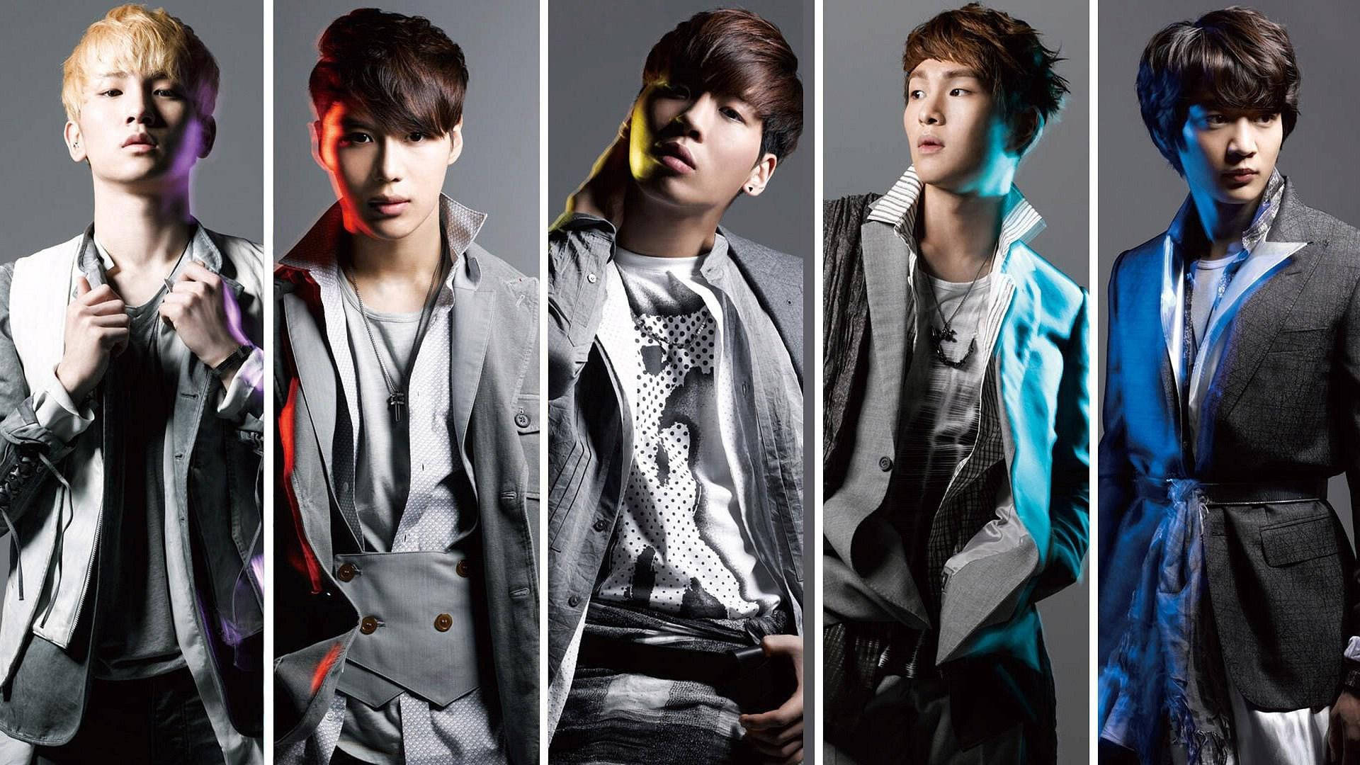 Shinee 桌布