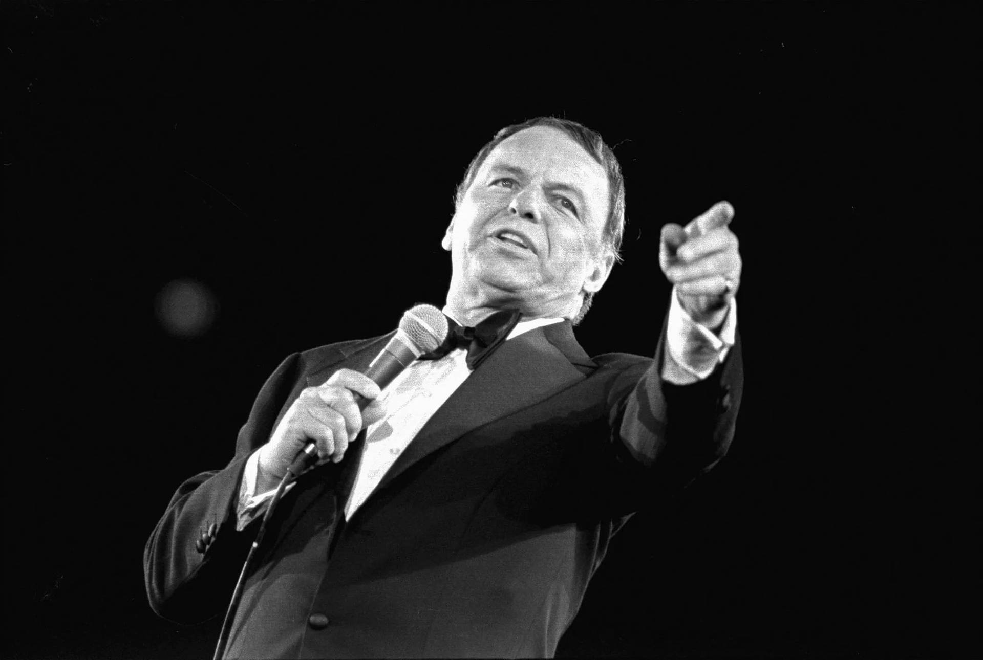 Sinatra 桌布
