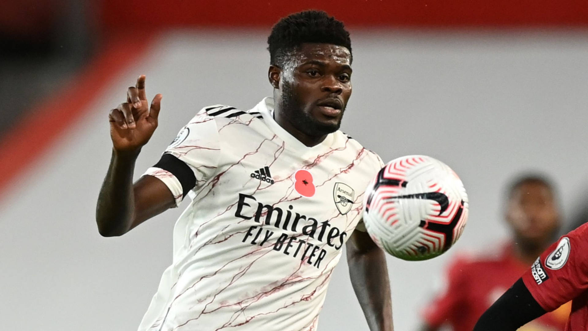 Thomas Partey 桌布