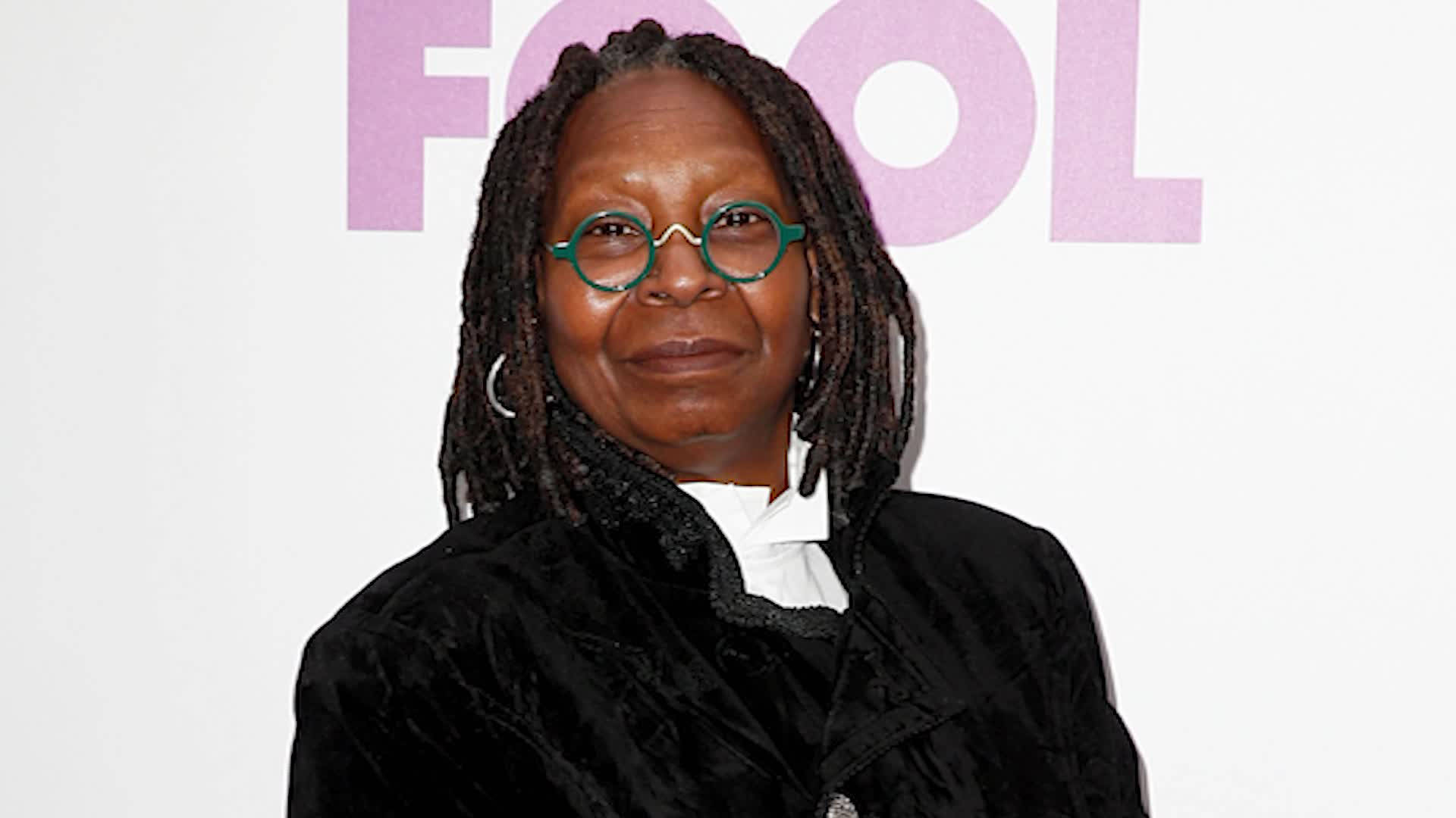 Whoopi Goldberg 桌布