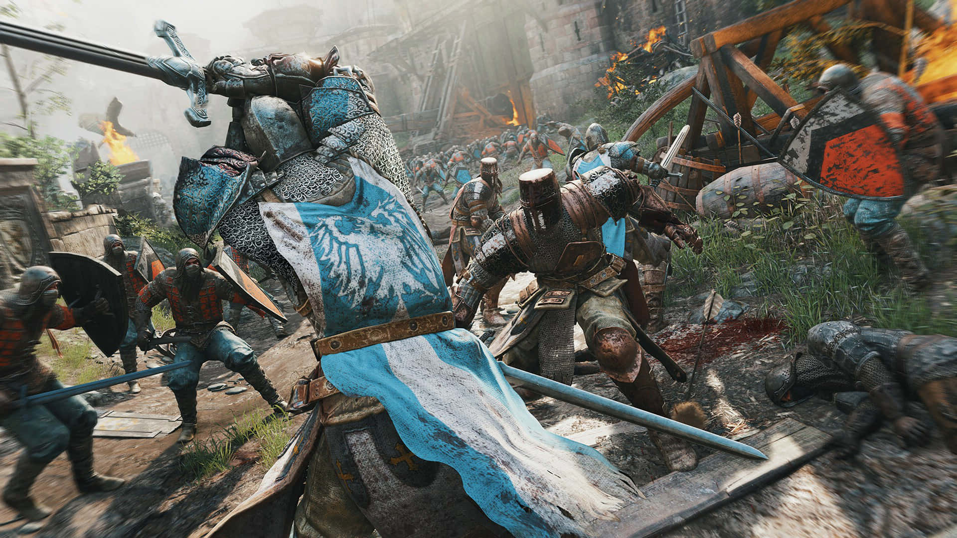1080p《榮耀戰魂》背景：戰士進攻 壁紙 — 身穿重甲的中世紀騎士在混亂的戰場上衝突，戰場上有燃燒的建築物和倒下的士兵。