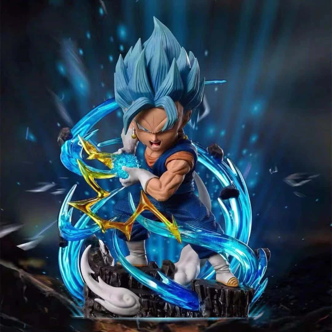 1080x1080 貝吉塔藍色動畫人偶插畫 壁紙 — 藍髮動漫戰士身穿藍橙色盔甲，以動態戰鬥姿勢引導發光能量。
