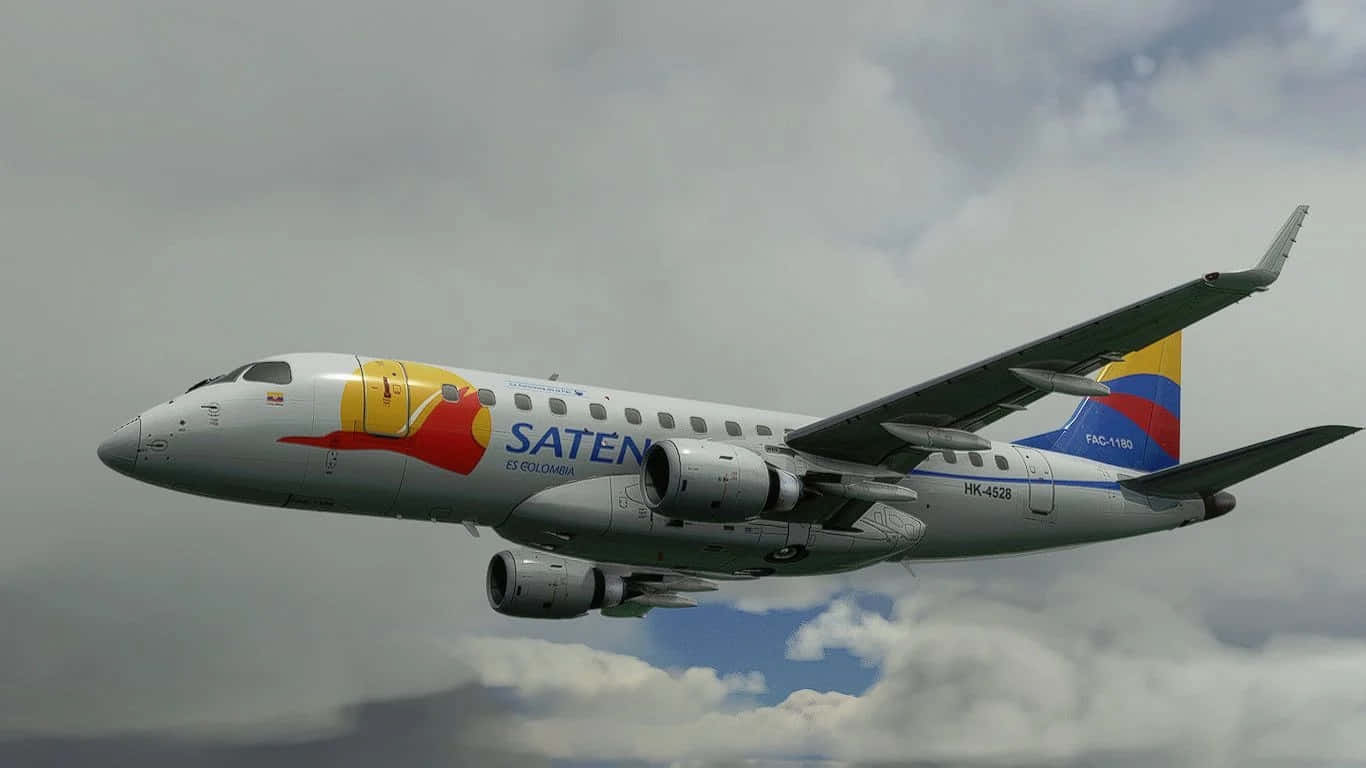 Satena Airlines 飛機在雲霧中飛行