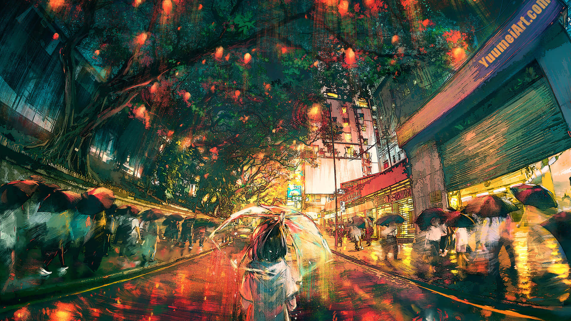 1440p 旅行 Yuumei 香港燈光背景 壁紙 — 夜晚雨中的城市街道，樹上掛著發光的燈籠，人們在溫暖的路燈下撐著雨傘。