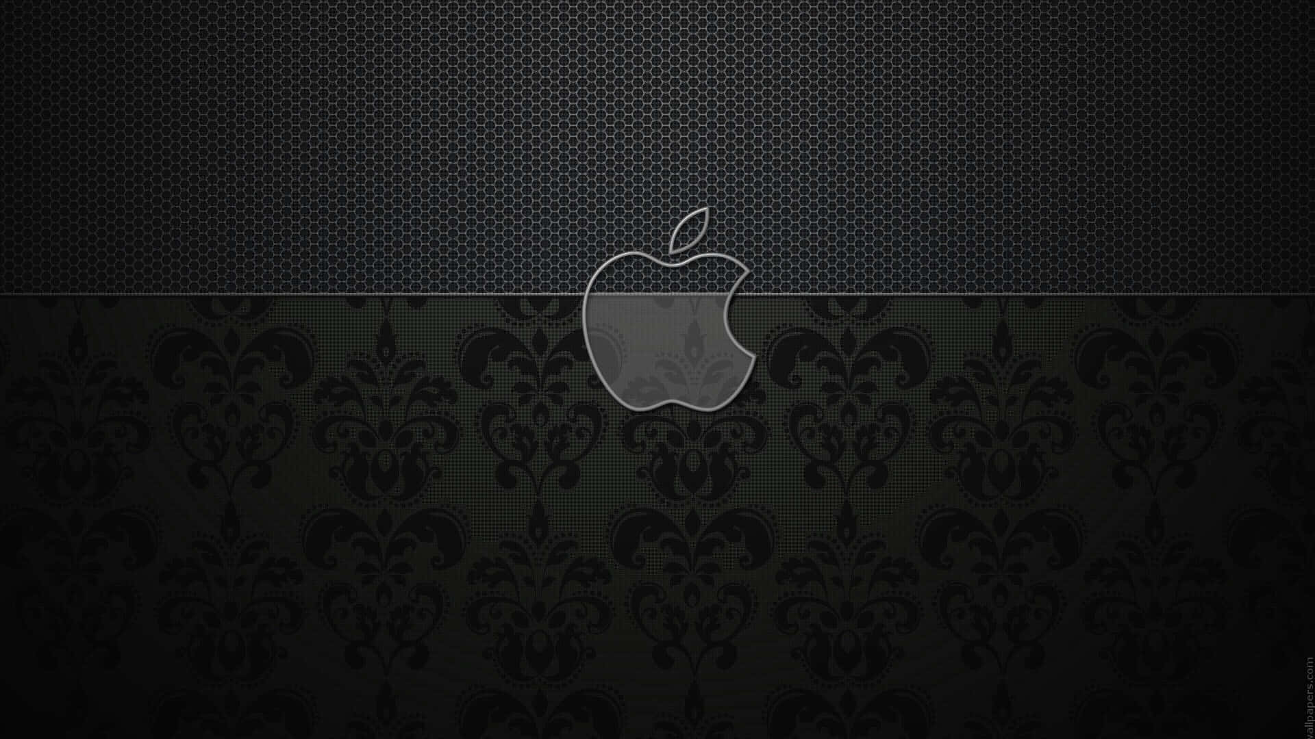 Apple標誌在深色網格和錦緞牆紙背景上。