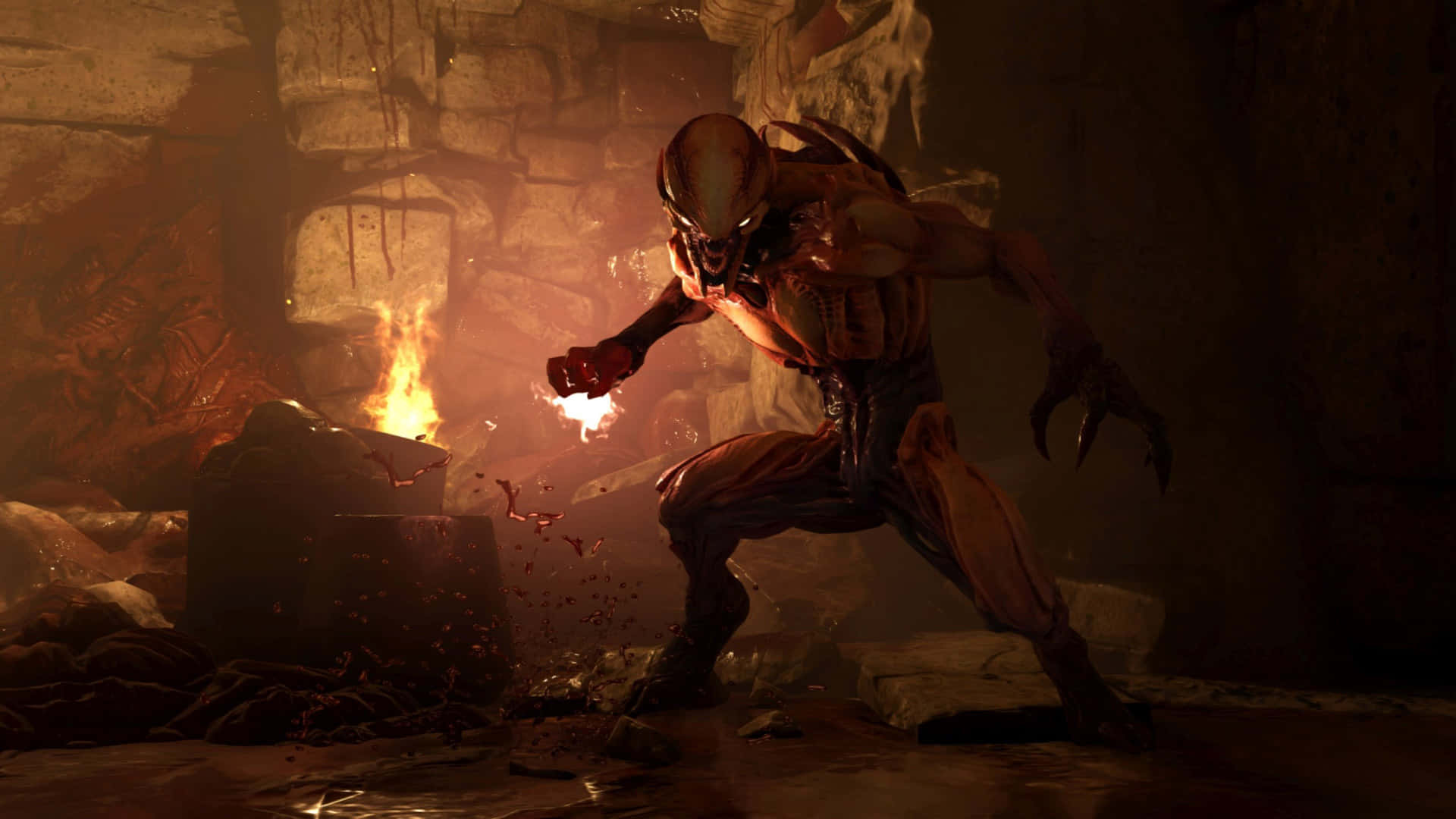 1920x1080 遊戲《Doom》惡魔怪物背景 壁紙 — 一個威脅性的外星戰士在昏暗的石室中，在燃燒的大鍋旁點燃一把火焰武器。