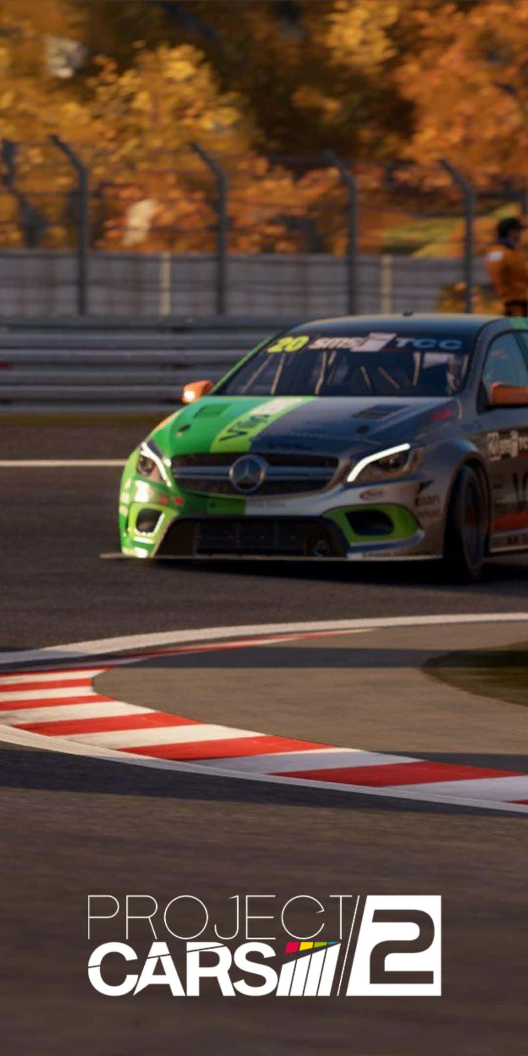 綠色 2016 年梅賽德斯-AMG — Pixel 3 Project Cars 2 背景 壁紙 — 一輛綠色和黑色的賽車在賽道彎位高速行駛，籬笆後面的秋樹在溫暖的光線中閃耀。