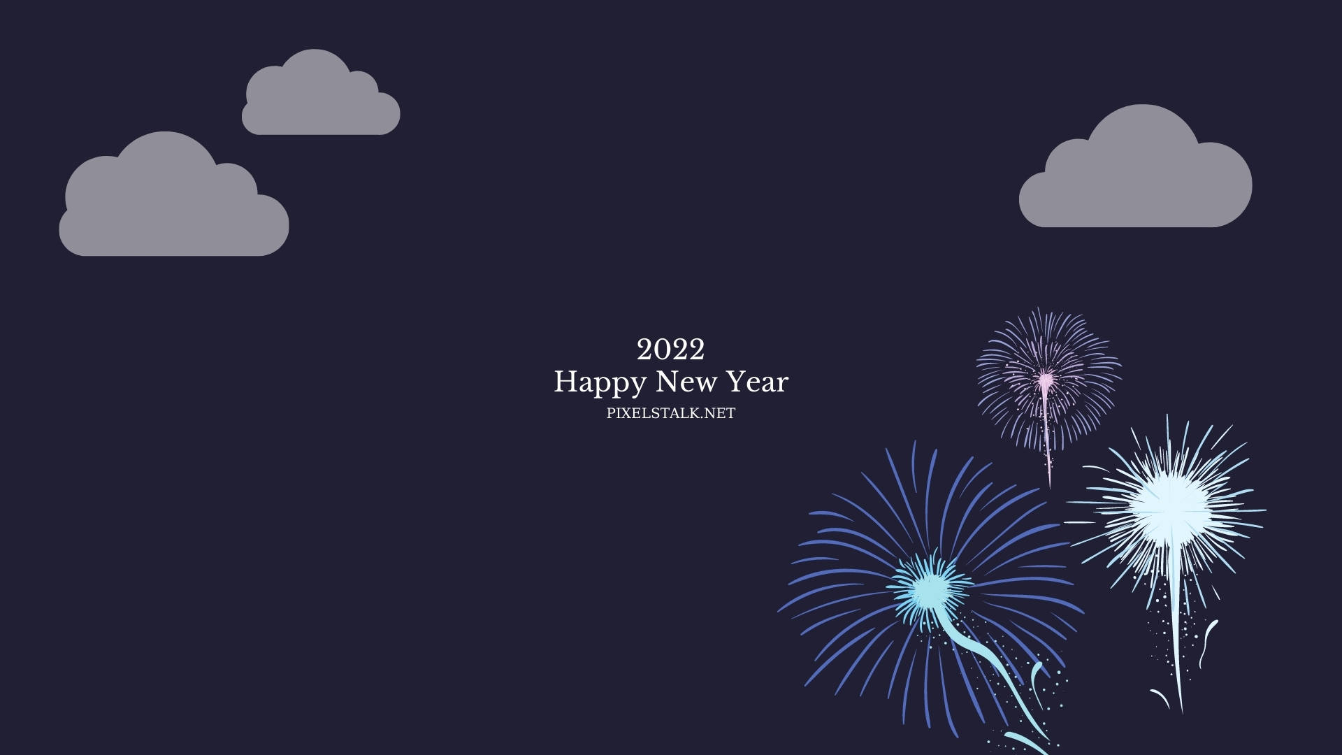 藍色煙火在黑暗天空中與灰色雲朵和新年文字一起爆炸。