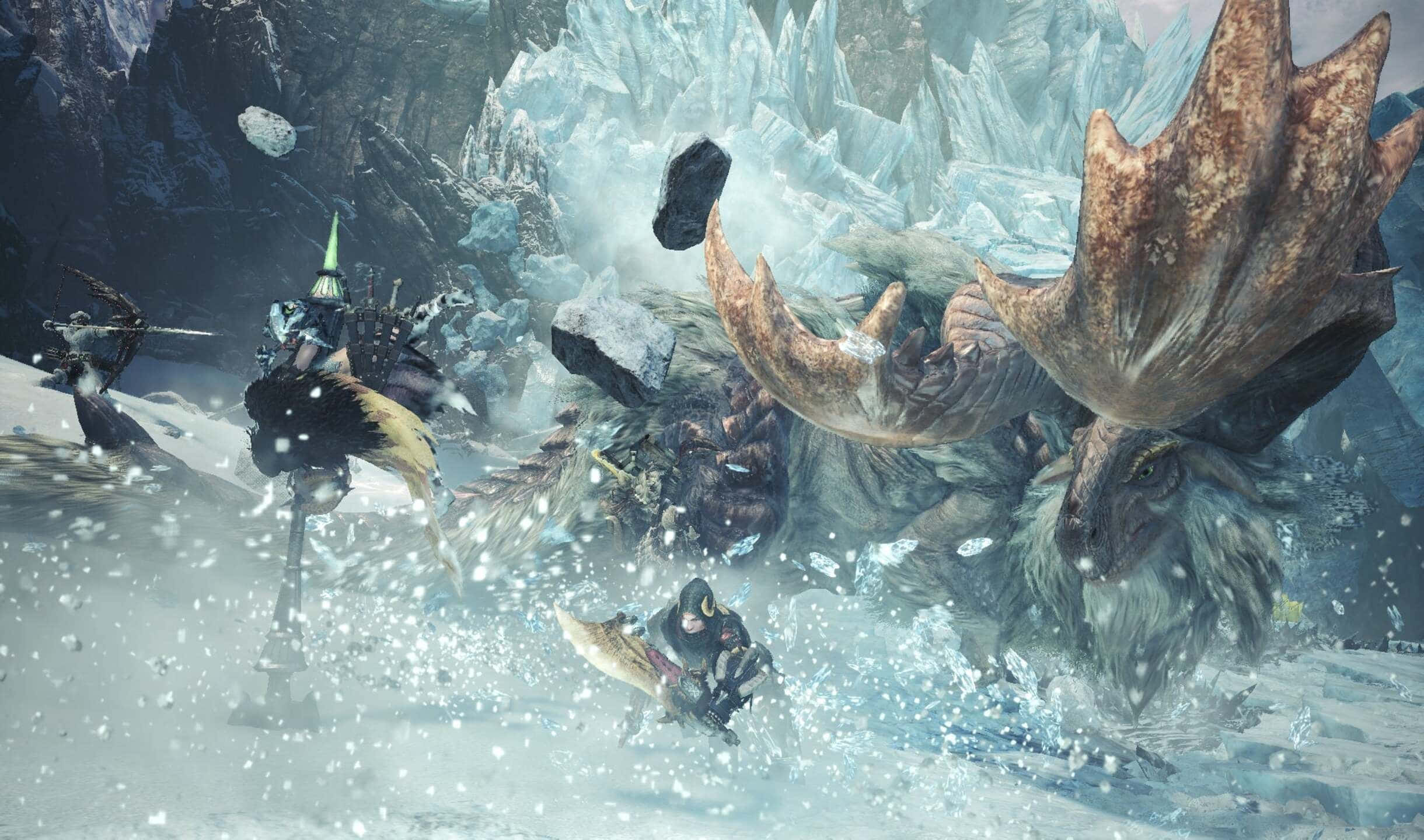 2440x1440 Monster Hunter World Beotodus 背景 壁紙 — 怪物獵人在白雪皚皚的山地景觀中與一隻巨大的冰封野獸戰鬥，周圍有飛揚的碎片和雪花。