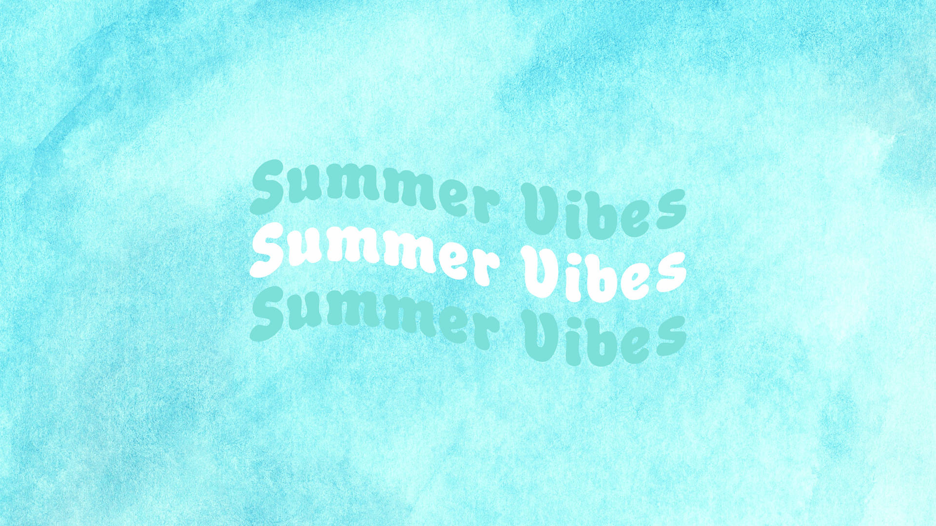 在帶有紋理的綠松石水彩背景上，以白色和青綠色顯示 Summer Vibes 文字。